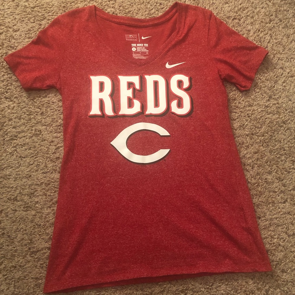 Women’s Cincinnati Reds Nike T-Shirt